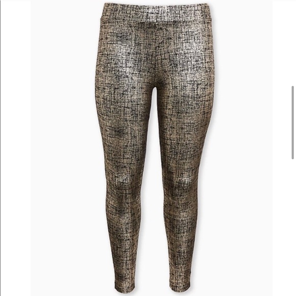 TORRID PLUS SIZE 3 Gold Crosshatch Foil Leggings NWT - Picture 4 of 8
